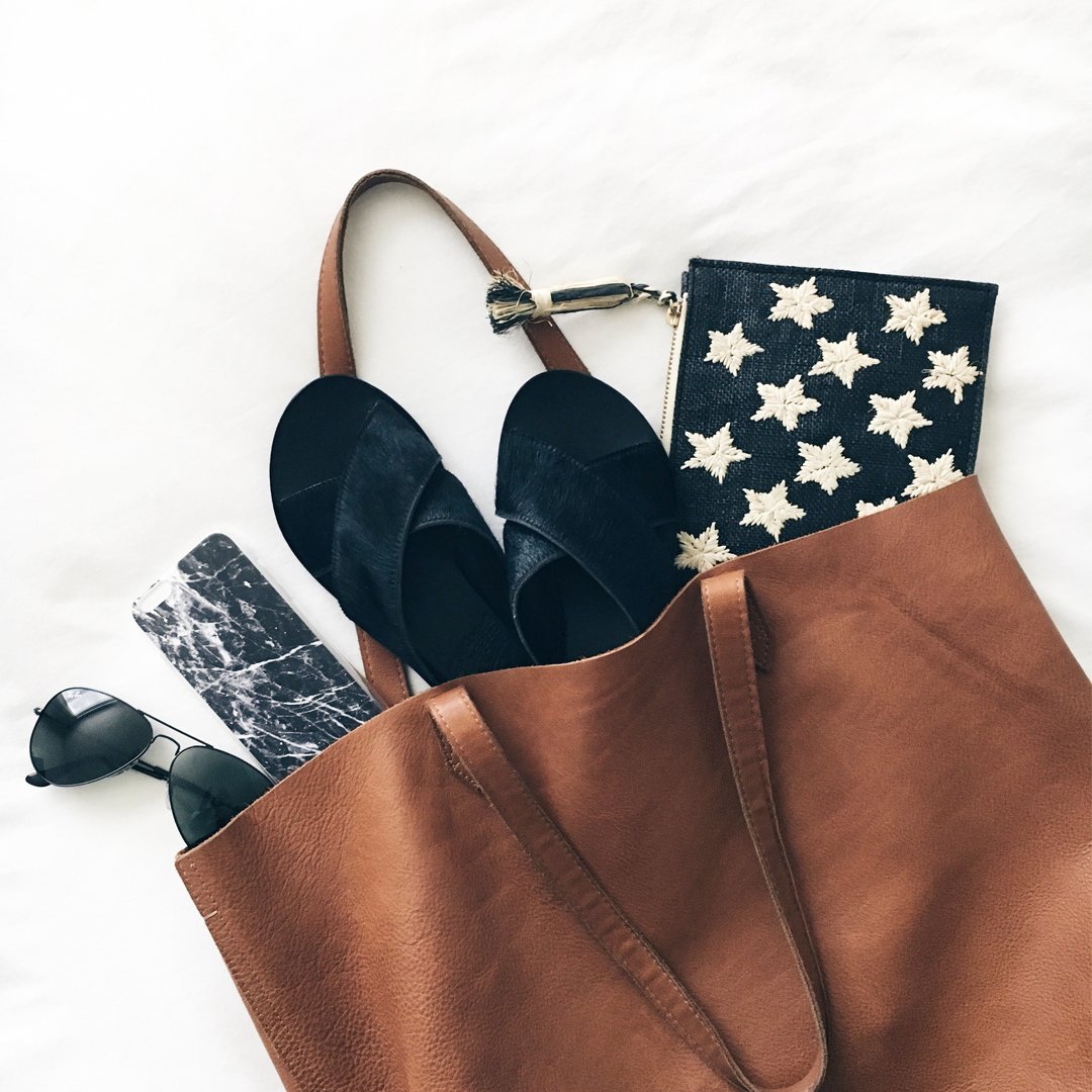 cuyana leather tote