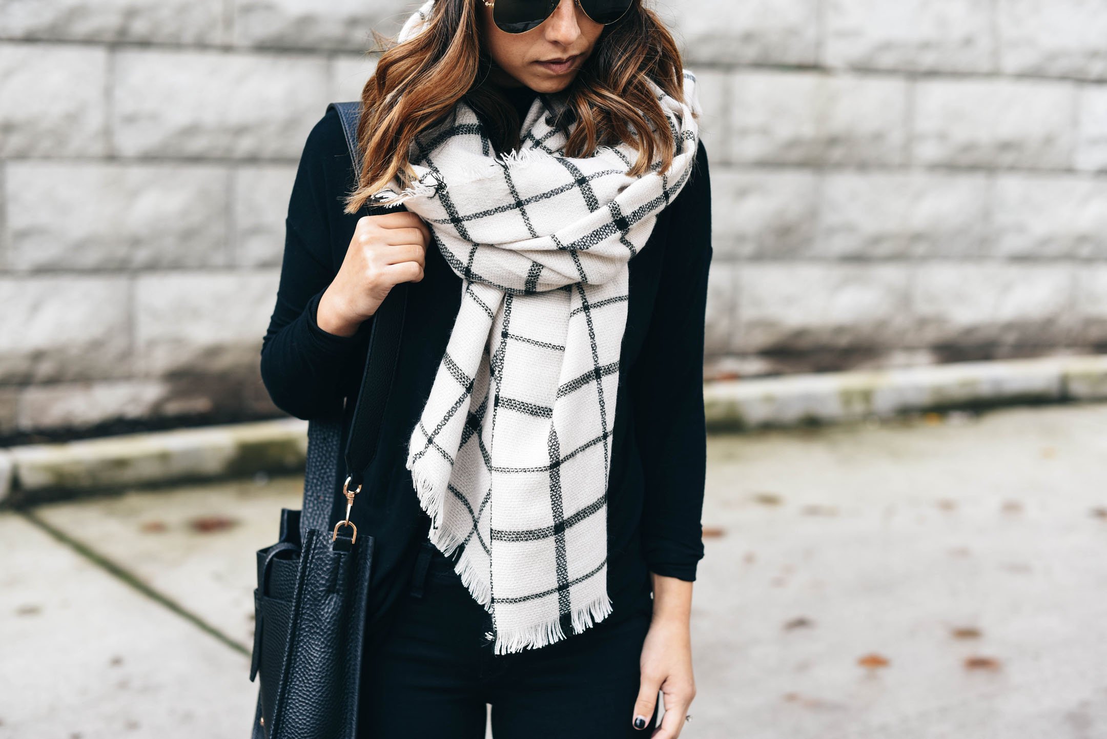crystalin-marie-wearing-bp-ivory-check-scarf