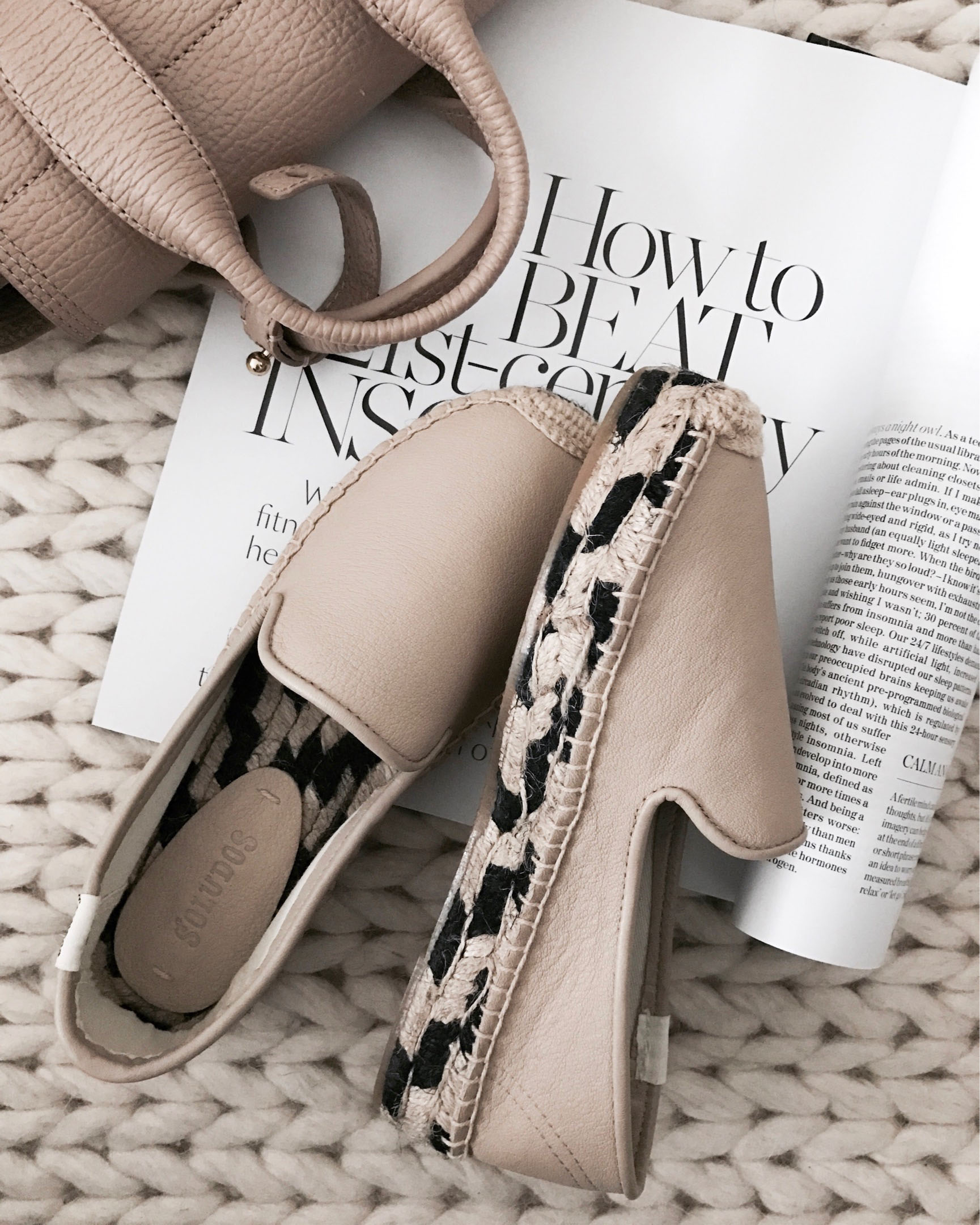 nude leather Soludos