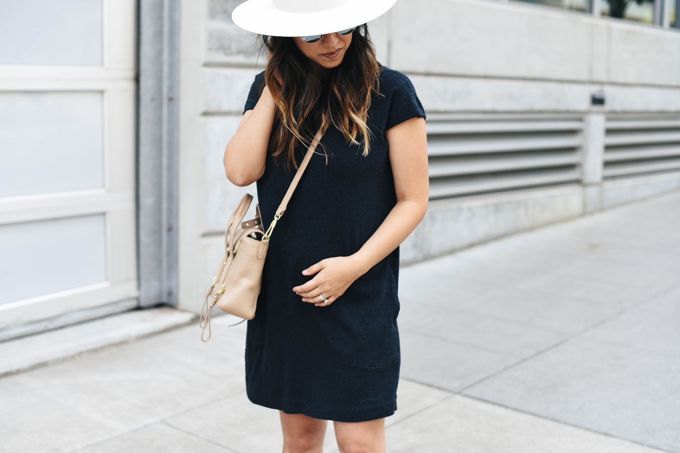 How to style your baby bump