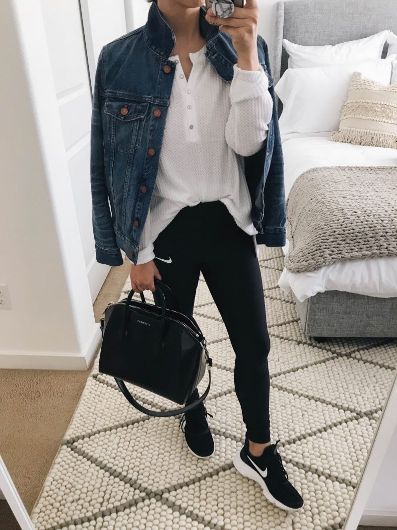 Mom athleisure outfits 1