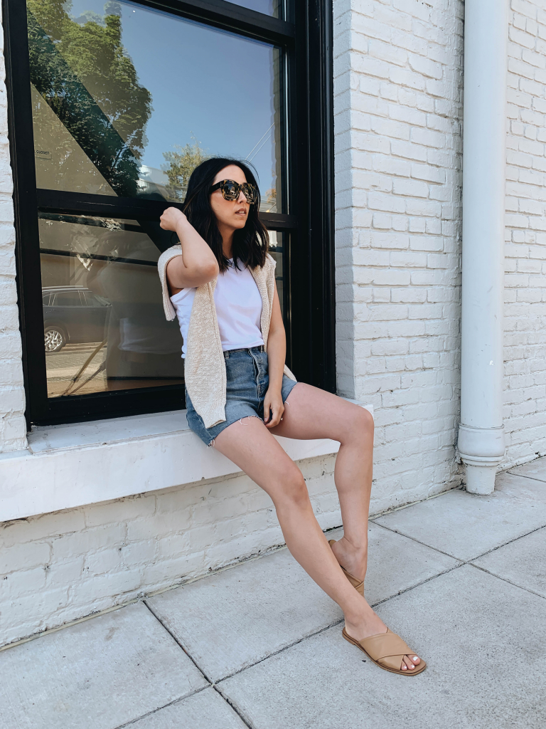 30 Outfit Ideas with Denim Shorts - Crystalin Marie